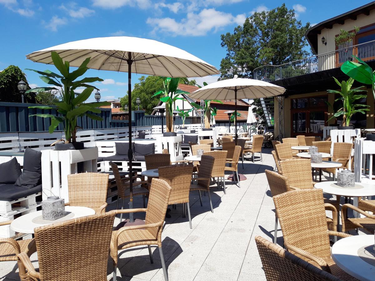 Hotel Schwarzer Adler Stendal Zewnętrze zdjęcie