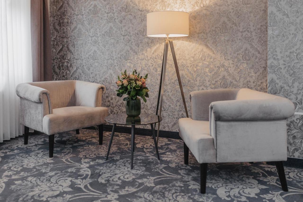 Hotel Schwarzer Adler Stendal Zewnętrze zdjęcie