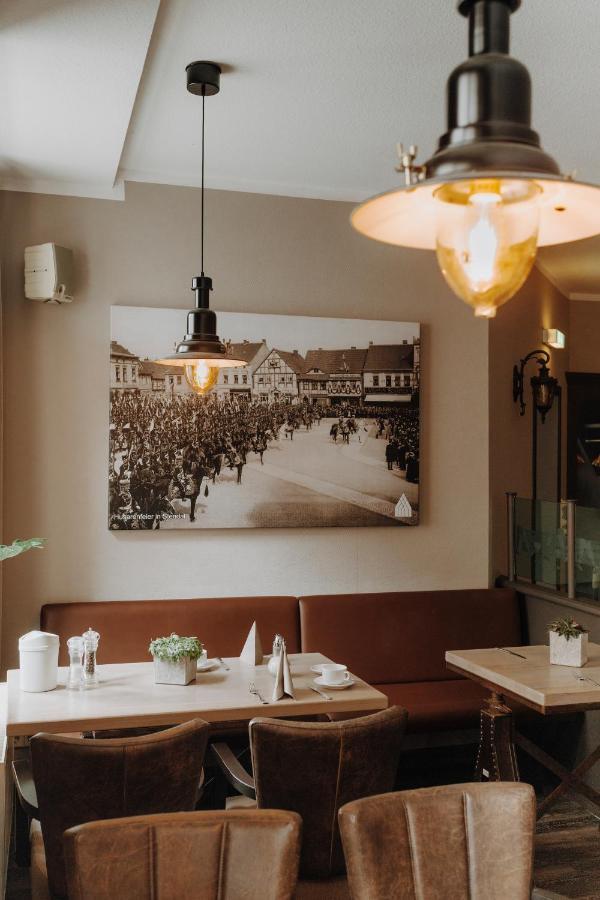 Hotel Schwarzer Adler Stendal Zewnętrze zdjęcie